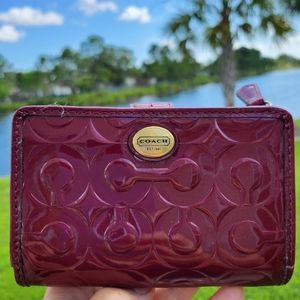 EUC Coach Patent Leather Maroon Red Sparkly Wallet 6"x4"